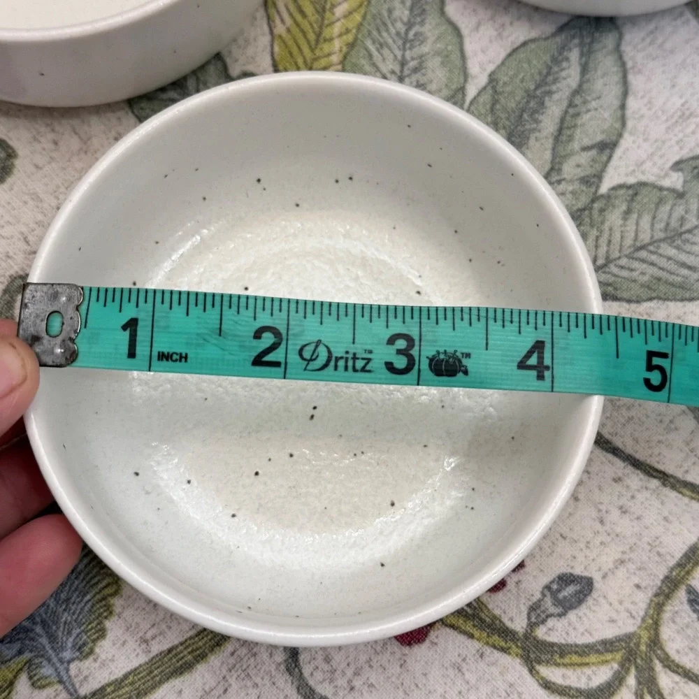 Calvin Klein Set Speckled Stoneware Bowls Japan White Ceramic Prep Serving Bowls